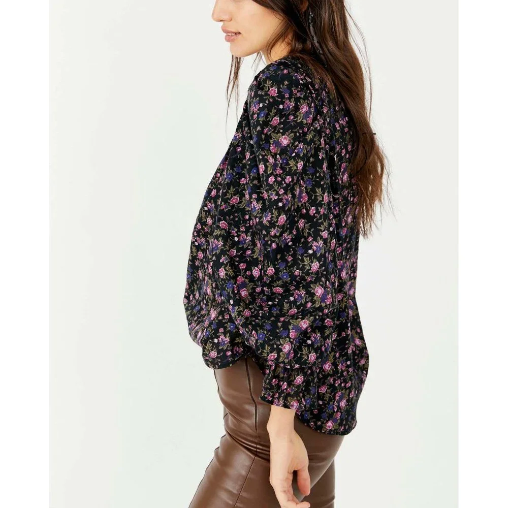 NWT Free People "Meant To Be" Blouse /Black Floral long sleeve shirt Size Medium - Picture 4 of 11